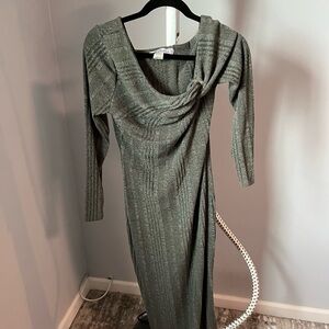 Elegant Gray Long Sleeve Knit Dress
